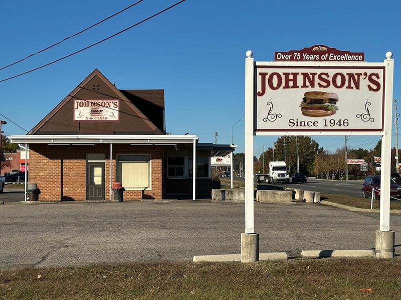 Johnson’s Drive-In (Siler City)