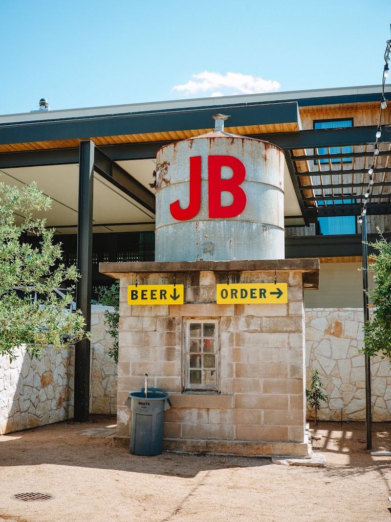 Junebug's BBQ (Fredericksburg)