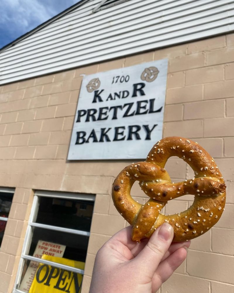 K & R Pretzel Bakery, Kettering K & R Pretzel Bakery, Kettering