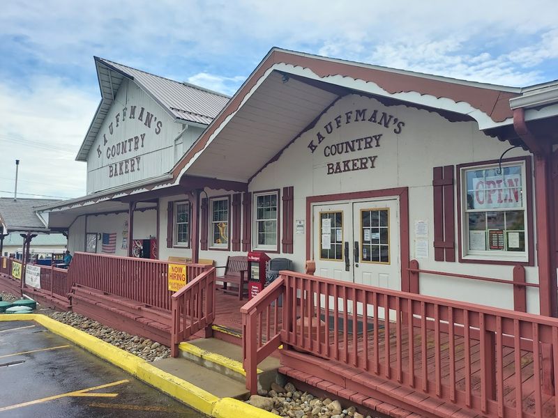 Kauffman’s Country Bakery And Cafe, Millersburg