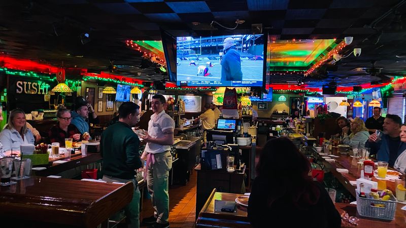 Kelly’s Tavern — Neptune City