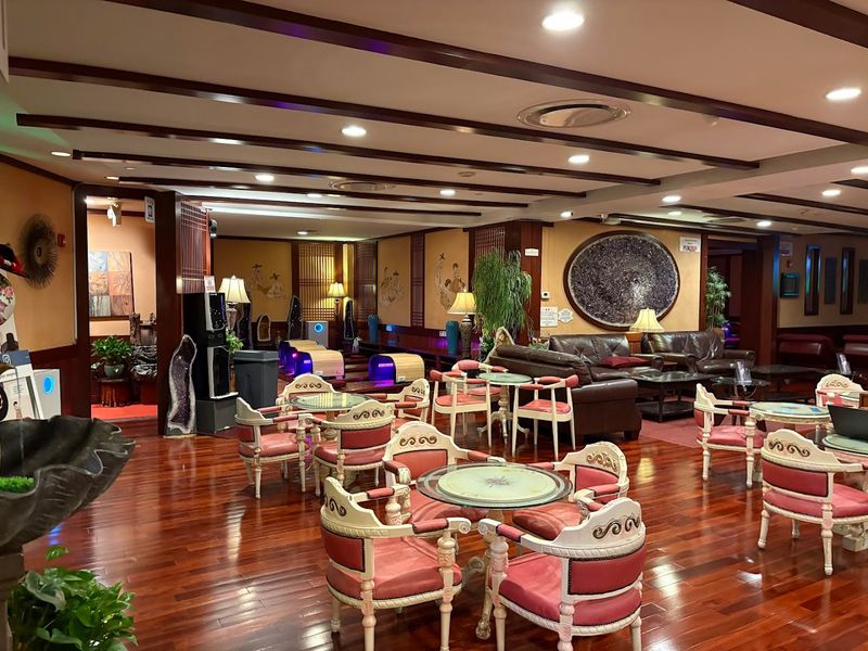 King Spa - Palisades Park King Spa - Palisades Park