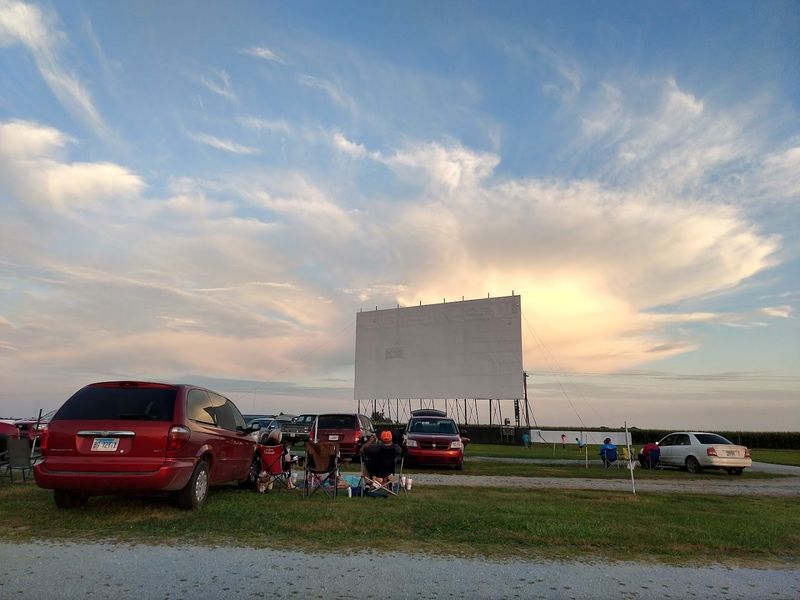 Drive 'N Theatre (Newton)