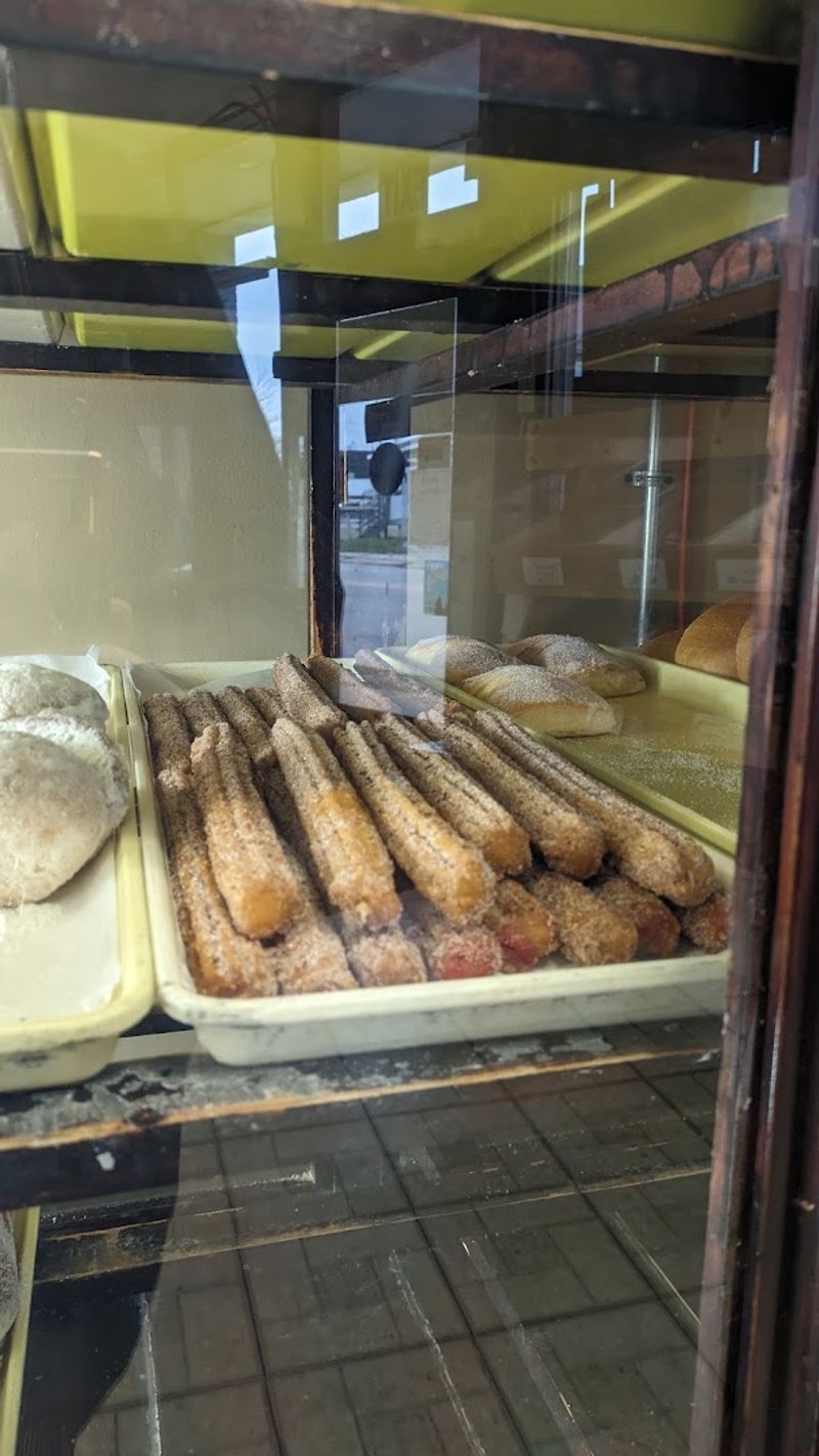 La Azteca Bakery - Kalamazoo La Azteca Bakery - Kalamazoo