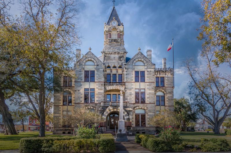 La Grange La Grange