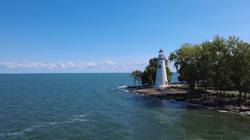 Lake Erie views that feel bigger than expected