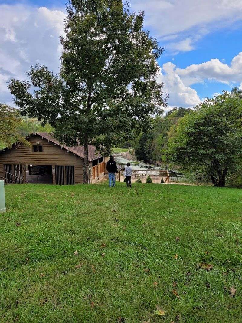 Lake Hope State Park Campground, McArthur, Ohio
