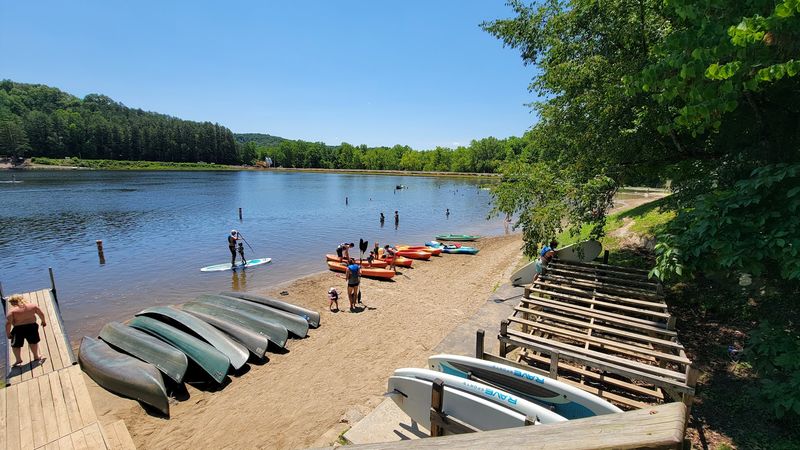 Lake Hope State Park, McArthur