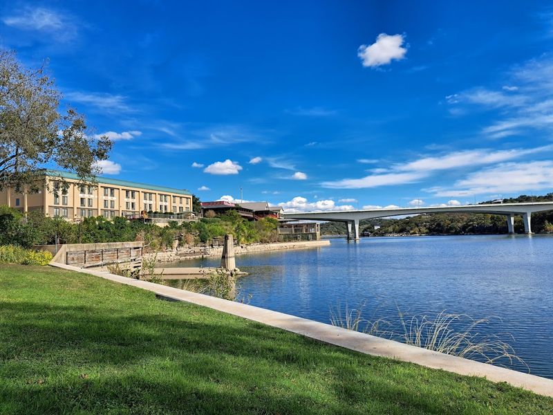 Lake Marble Falls On A Budget