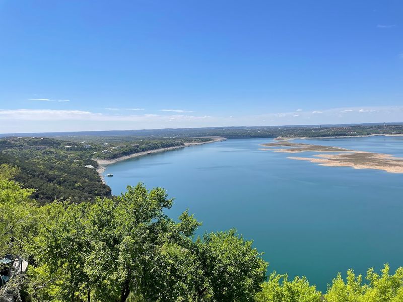 Lake Travis (Austin) Lake Travis (Austin)