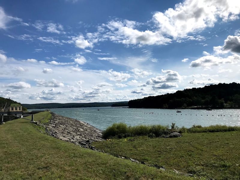 Lake Wallenpaupack, Hawley / Lakeville, Pennsylvania Lake Wallenpaupack, Hawley / Lakeville, Pennsylvania