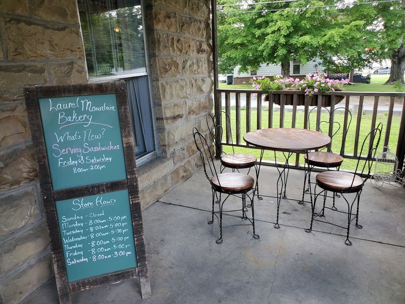 Laurel Mountain Bakery – Monterey