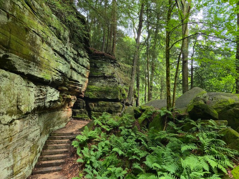 Ledges Trail, Peninsula Ledges Trail, Peninsula