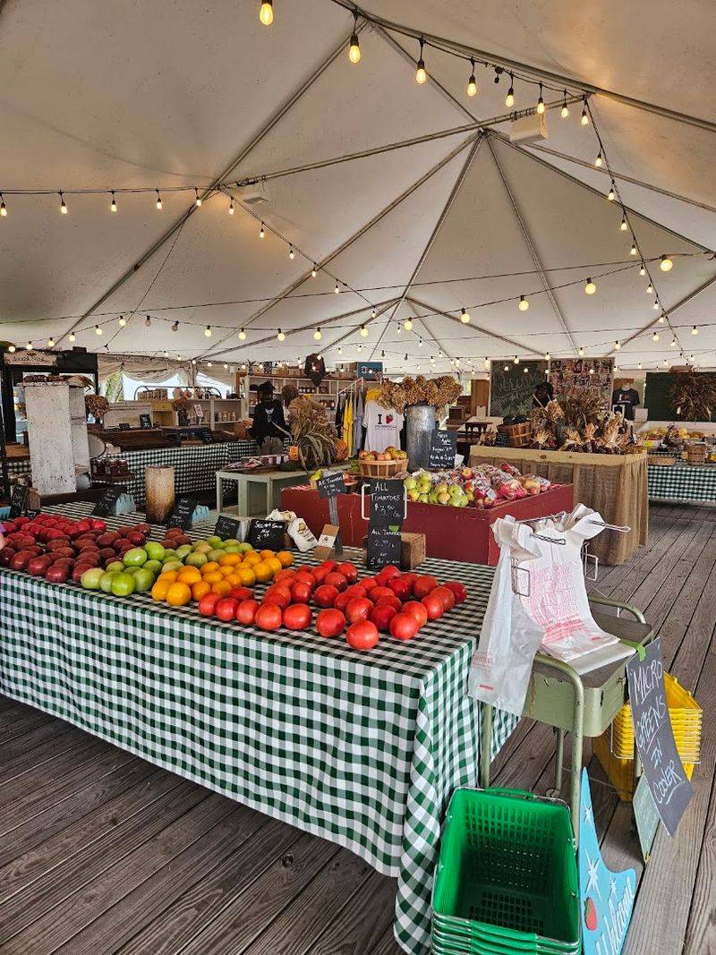 Lester Farms Bakery - Lebanon