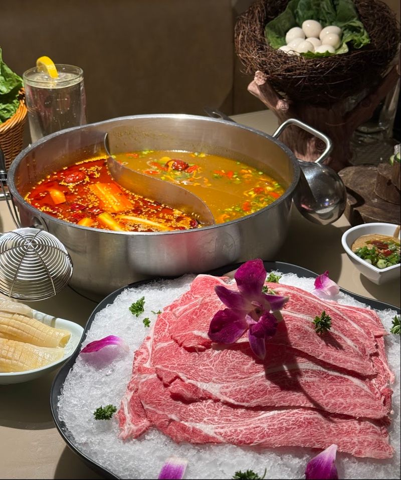 Little Sheep Hot Pot & Bar - American Dream, East Rutherford