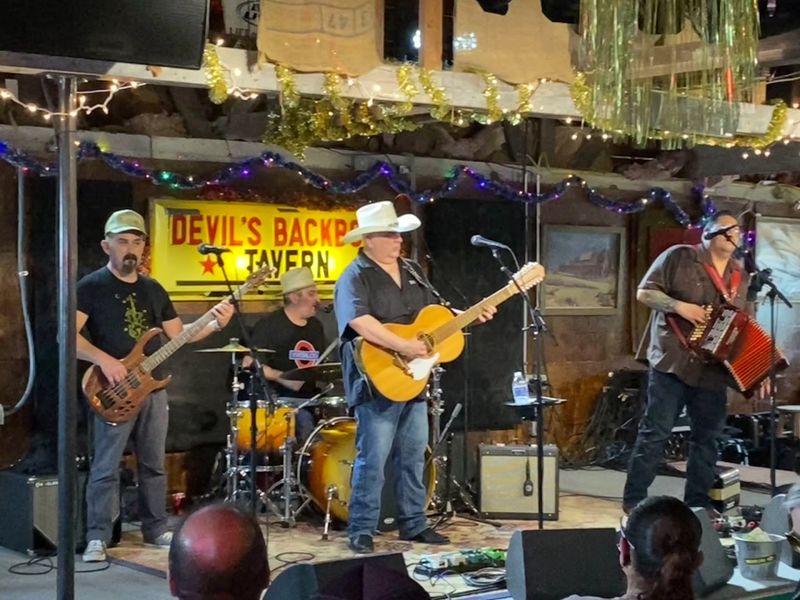 Live Music Seven Nights a Week
