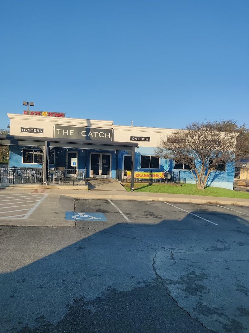 Location Off I-20 Makes It Easy to Find