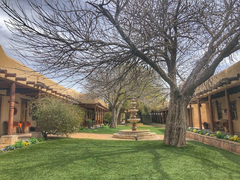 Los Portales Courtyard Rooms With Mexican Flair