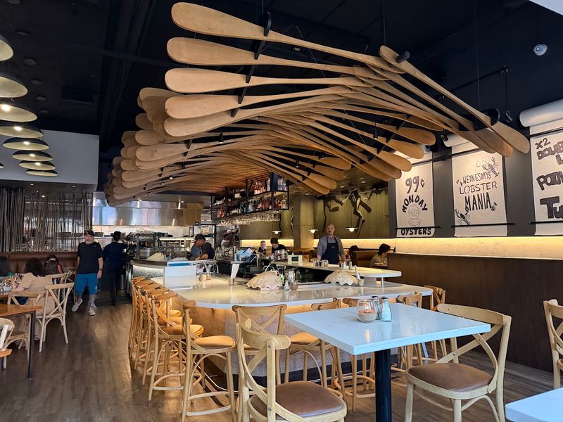 Blue Island Oyster Bar & Seafood (Denver)