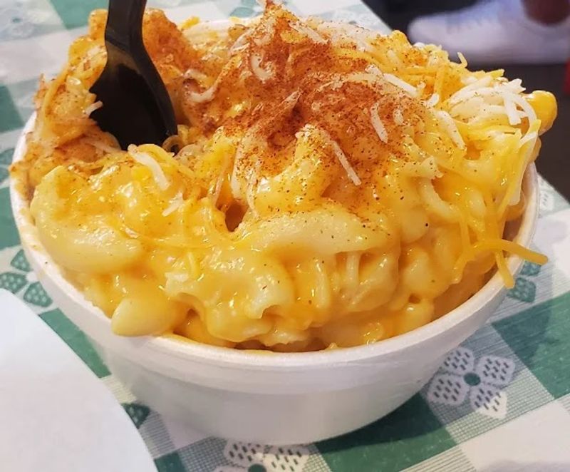 Mac and Cheese That Sparks Serious Debate Mac and Cheese That Sparks Serious Debate
