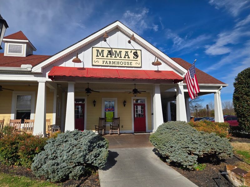 Mama's Farmhouse — Pigeon Forge Mama's Farmhouse — Pigeon Forge