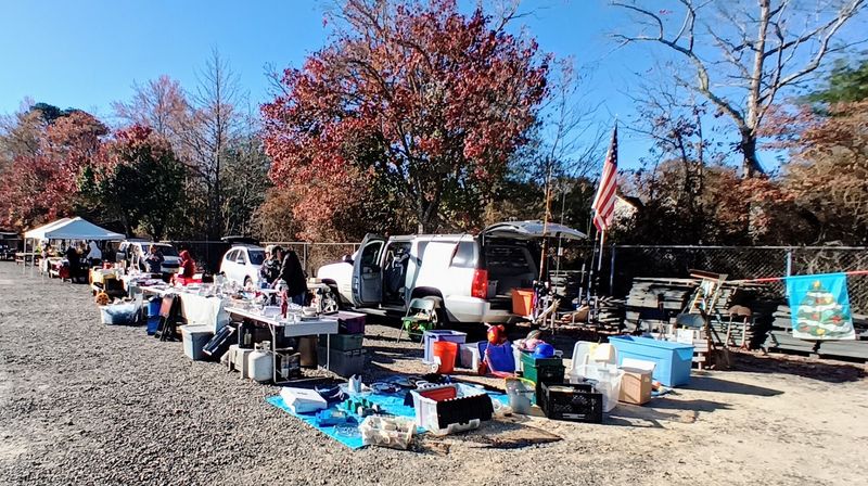 Manahawkin Flea Market