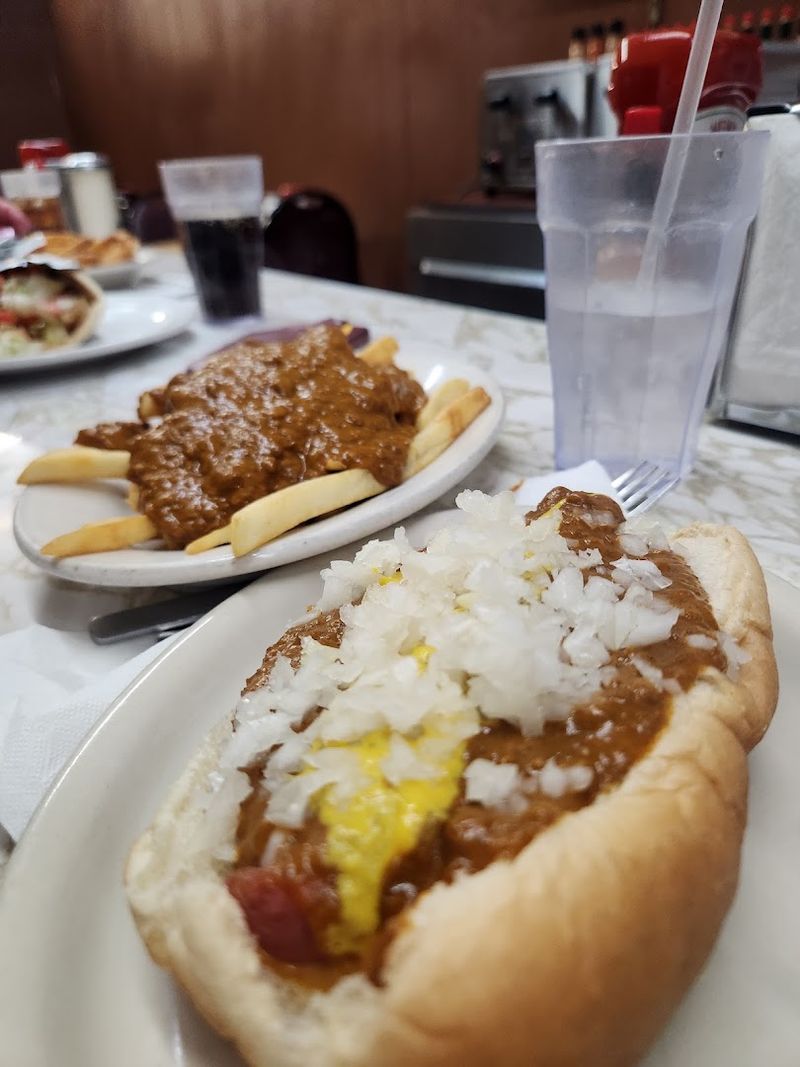 Markets, Coney Dogs, and a Table Full of Detroit Flavor Markets, Coney Dogs, and a Table Full of Detroit Flavor