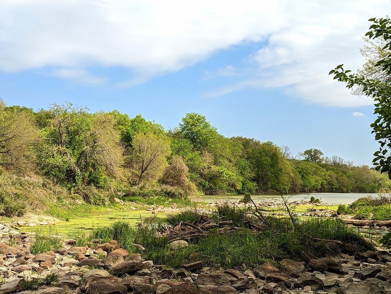 McKinney Roughs Nature Park (Cedar Creek)