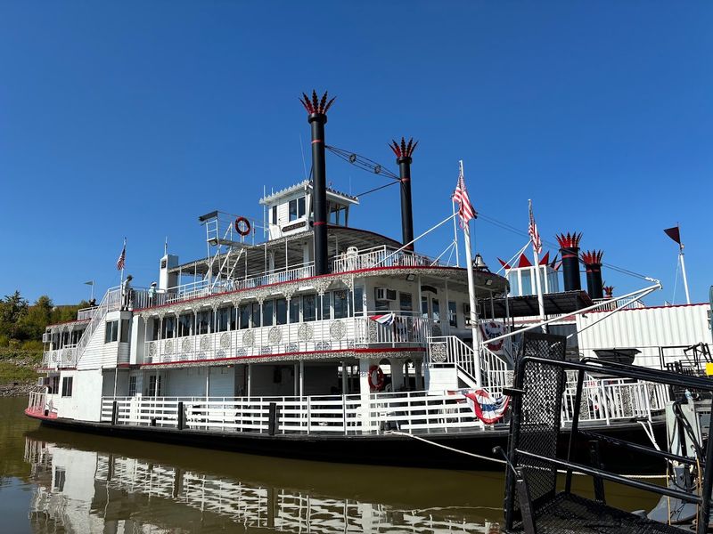 Memphis Riverboats – Memphis