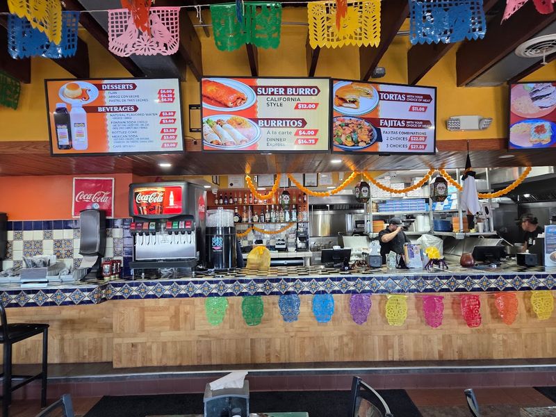 Mi Pueblo — Detroit / Clinton Township area