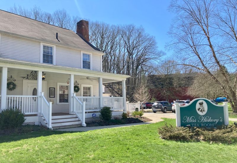 Miss Hickory’s Tea Room, Strongsville