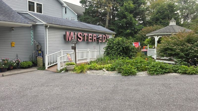 Mister Ed’s Elephant Museum & Candy Emporium