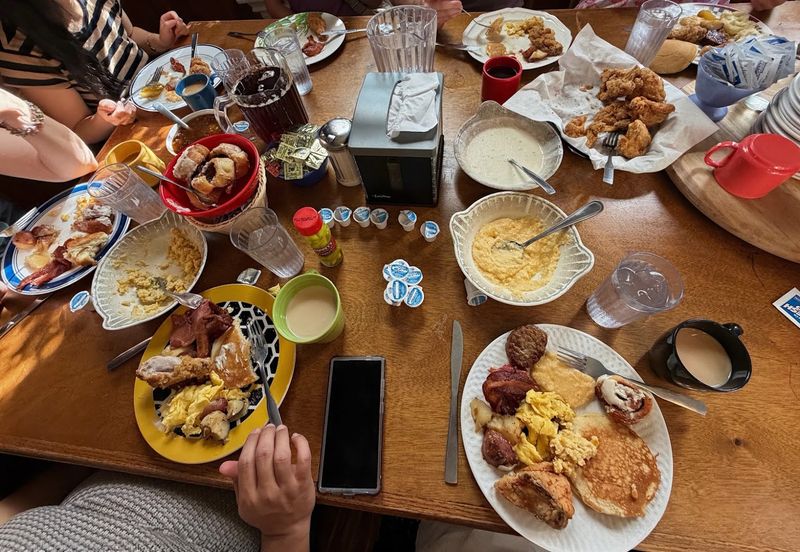 Monell's Dining & Catering – Nashville (Family-style Southern fried chicken and classic Southern sides) Monell's Dining & Catering – Nashville (Family-style Southern fried chicken and classic Southern sides)