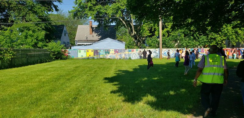 Murals That Transformed the Surface of Segregation Murals That Transformed the Surface of Segregation