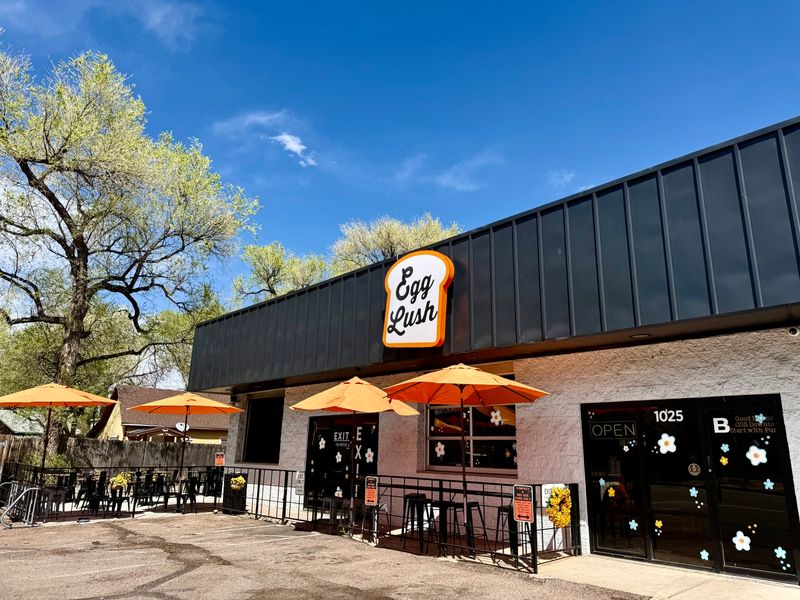 Egg Lush Café