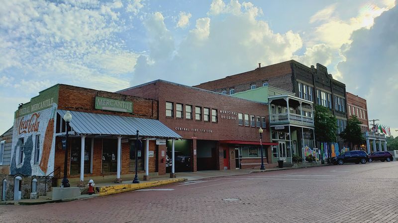 Nacogdoches Main Street (Nacogdoches) Nacogdoches Main Street (Nacogdoches)