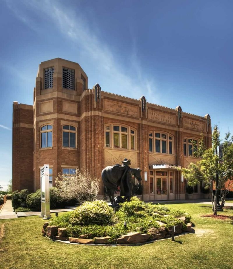 National Cowgirl Museum & Hall of Fame (Fort Worth) National Cowgirl Museum & Hall of Fame (Fort Worth)