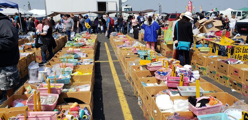 New Meadowlands Market