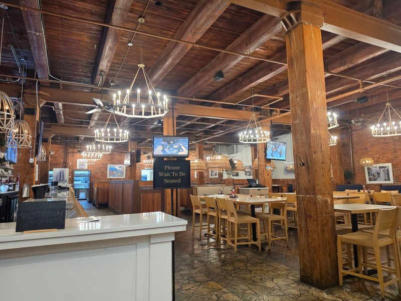 Niki’s Pizza – Detroit