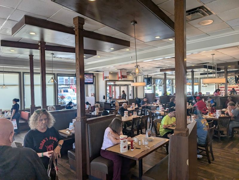 Shoney's – various Tennessee locations Shoney's – various Tennessee locations