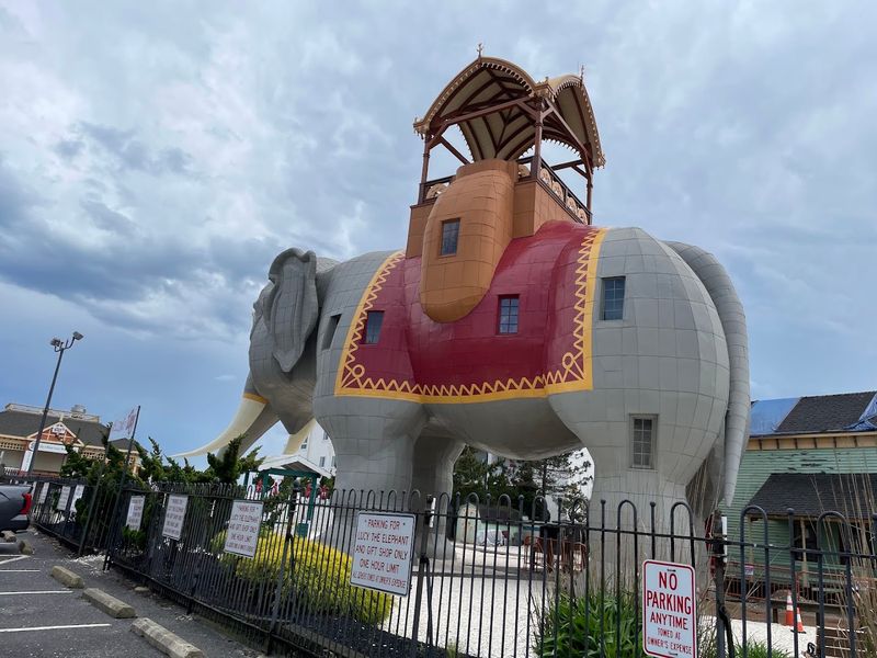 Ocean Drive - Lucy the Elephant, Ocean City, Sea Isle City, and Hereford Inlet Lighthouse