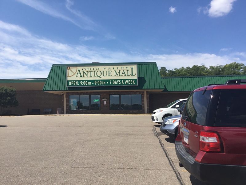 Ohio Valley Antique Mall, Fairfield, OH