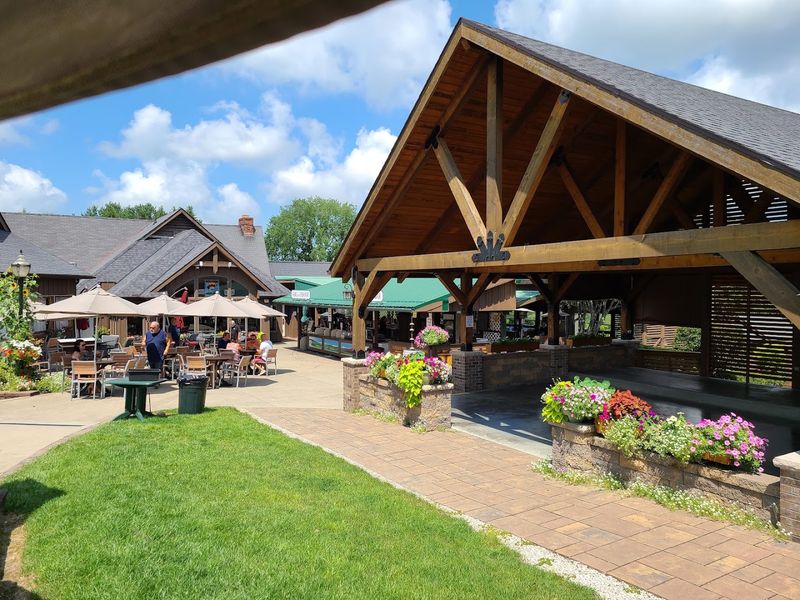 Ohio's Largest Estate Winery Makes a Strong First Impression