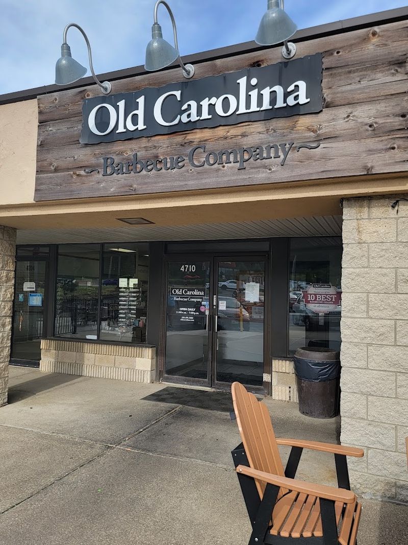 Old Carolina Barbecue Company, Canton