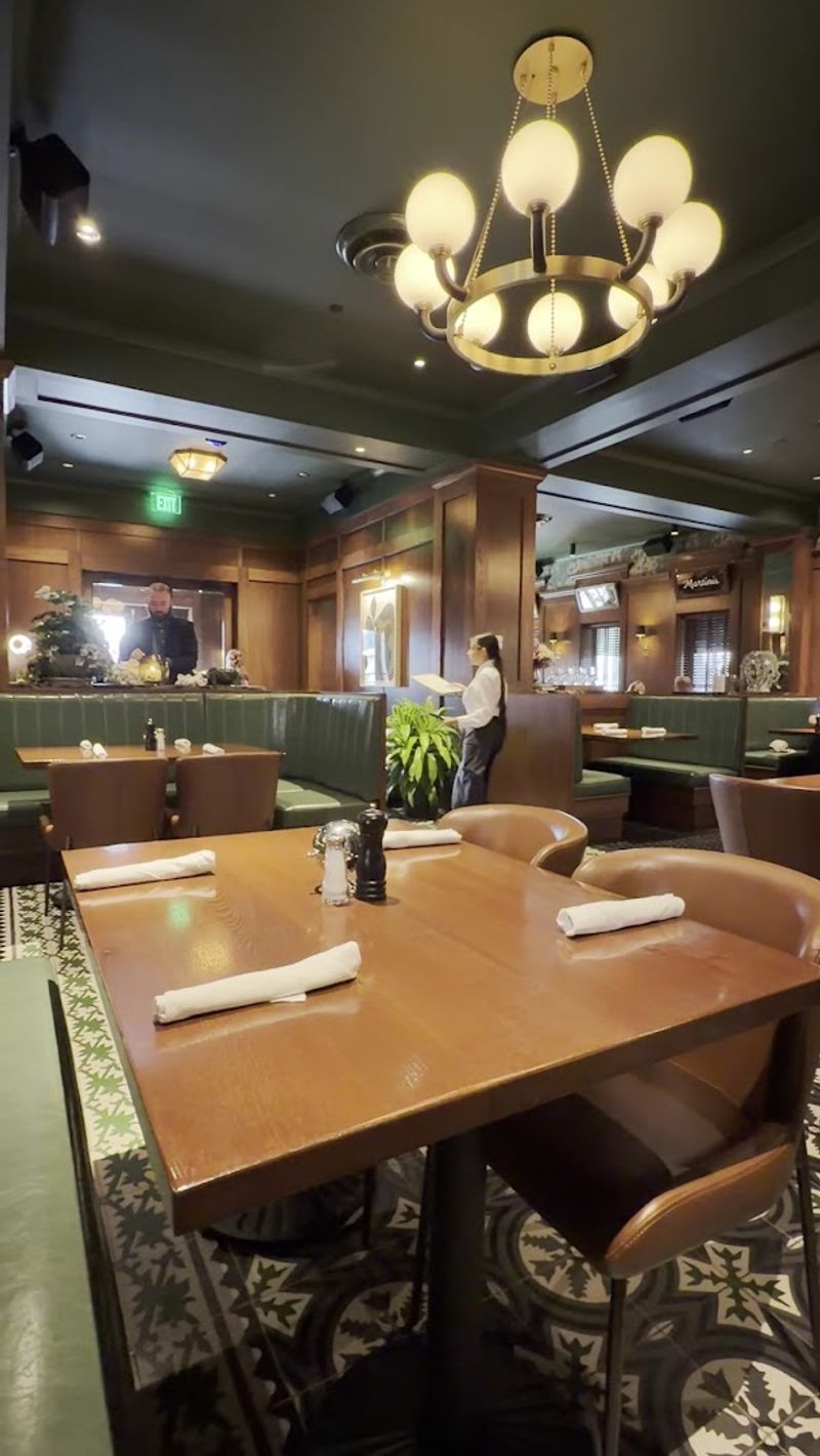 Old City Hall Restaurant
