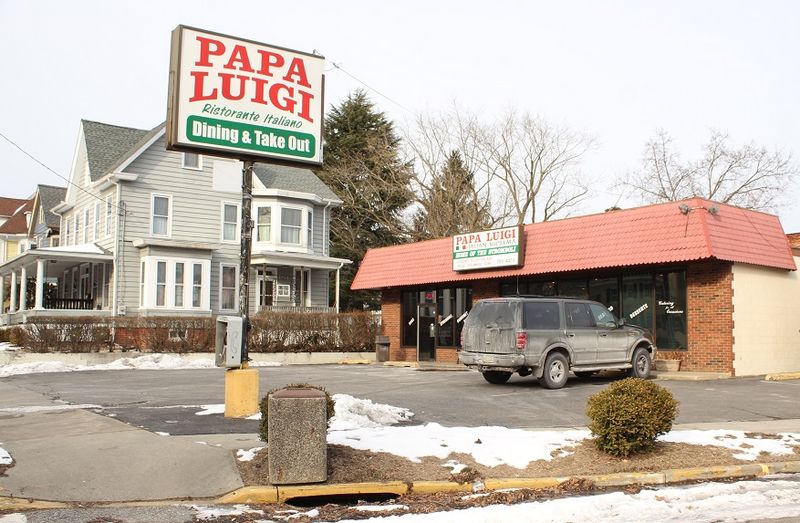 Papa Luigi’s Brings Italian Comfort Food to the Heart of Woodstown Papa Luigi’s Brings Italian Comfort Food to the Heart of Woodstown