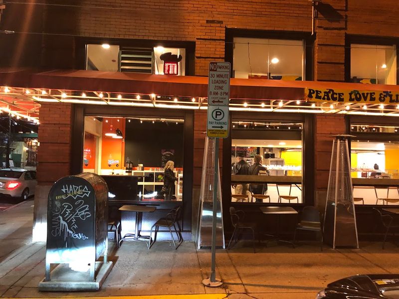 Peace, Love & Little Donuts – Pittsburgh