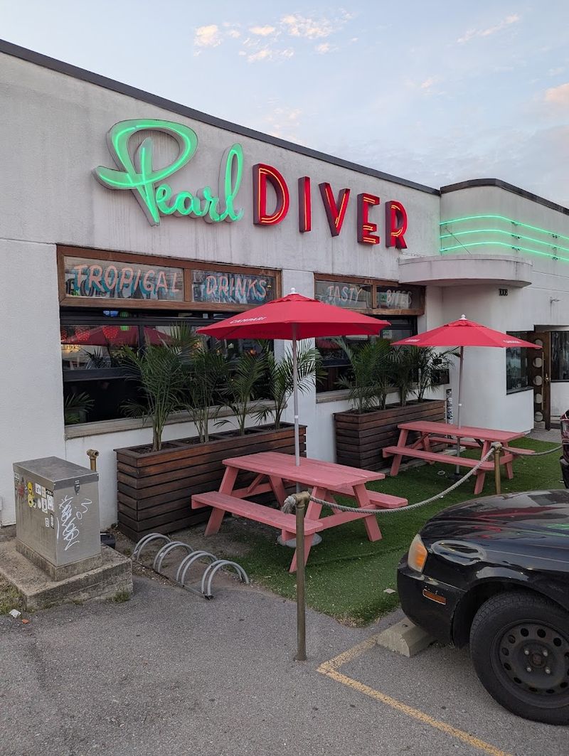 Pearl Diver — Nashville Pearl Diver — Nashville