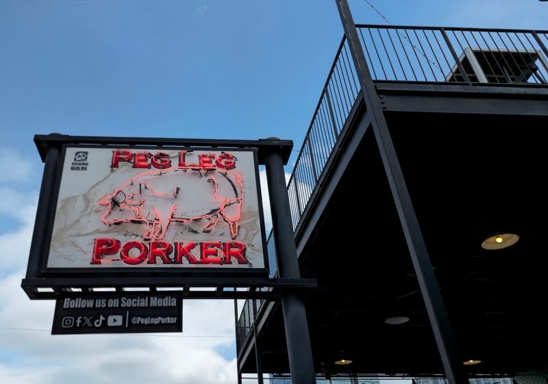 Peg Leg Porker — Nashville
