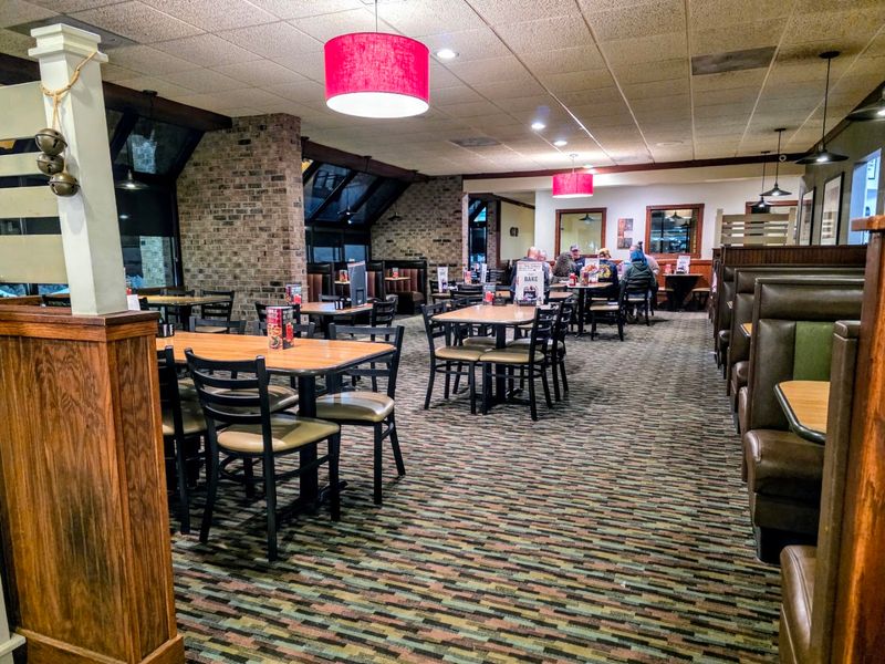 Perkins Restaurant & Bakery Perkins Restaurant & Bakery